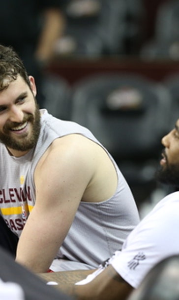 The Latest: Nyle DiMarco helps Game 4 get started